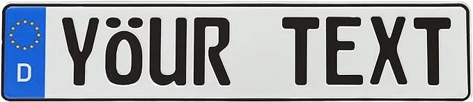 Пользовательский номерной знак на боковой панели европейской страны