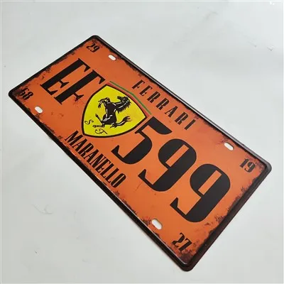 Изготовленная на заказ крышка номерного знака автомобиля из нержавеющей стали